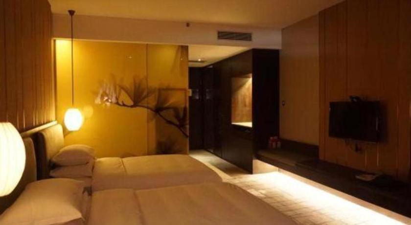 דונגגואן Maison New Century Hotel Dongguan מראה חיצוני תמונה